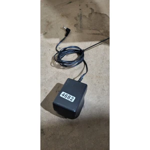 GT-WACU09000100-002 Black 9 Volt 1.0A Portable Switching Power Supply AC Adapter - Picture 1 of 6