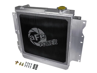 aFe Power 1997-2006 Jeep Wrangler TJ 4.0L Performance Radiator 46-52101 Foto 1 de 4