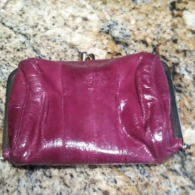 Vintage Eel Skin Makeup Case Mirror Kiss Lock Cigarette Wallet 5.5x3.5 Burgundy - Image 1 of 4