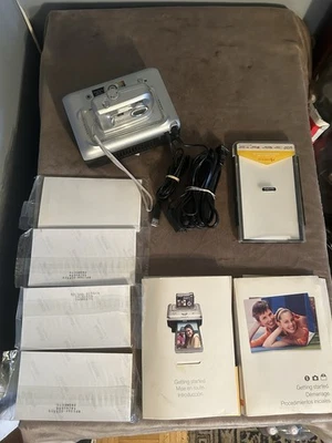 Kodak EasyShare CX7300 3.2 MP Digital Camera Silver With Easyshare Printer Dock - Image 1 of 4