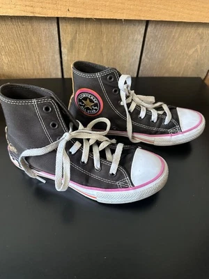 Tênis Converse All Stars Willy Wonka chocolate gotejamento alto tops jovens crianças tamanho 2 - Imagem 1 de 4