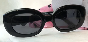  Sunglasses Foster Grant Glossy Black Oval Frame Pink Cats Pouch Retails $20.99 - Picture 1 of 6