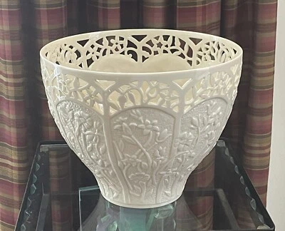 Lenox Jasmin Percées Réticulé Ivoire en Relief Bol 10 " W 8 " H - Photo 1/4