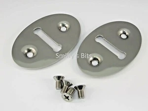 KLASSISCHE MINI POLIERTE EDELSTAHL TÜRVERSTAUUNGSPLATTEN EIN PAAR UND SCHRAUBEN - Bild 1 von 1