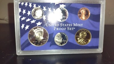 2005 U.S. Mint Proof Set San Francisco  - Image 1 of 4