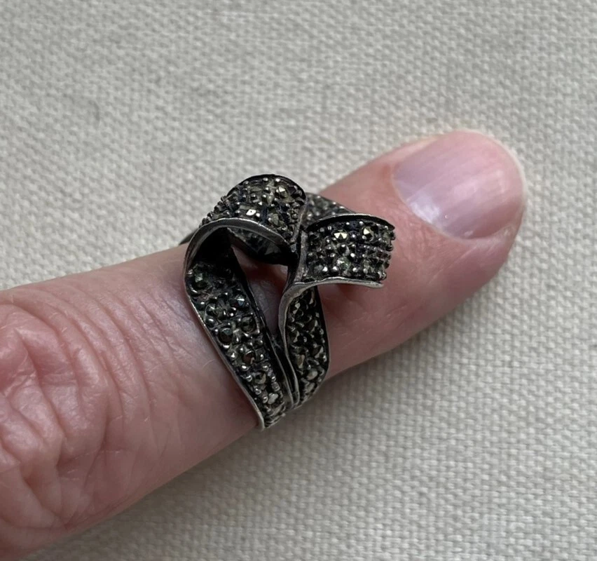 Statement Ribbon Marcasite Ring Gothic Sterling Vintage Steampunk Elegant 7.75 - Image 1 of 4