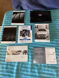 2014 Ford Fusion OEM Owner’s Manual Set W/ Case-Used - Imagen 1 de 9