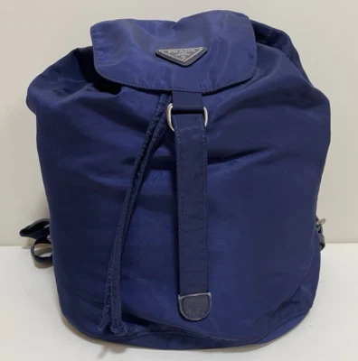 Mochila PRADA náilon azul marinho autêntica 0096 - Imagem 1 de 4