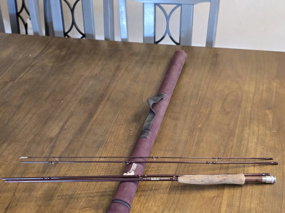 Excellent Condition WINSTON IBIS 490-4 3.5oz, Modrate Slow Action, Dry Fly Dream - Image 1 of 4