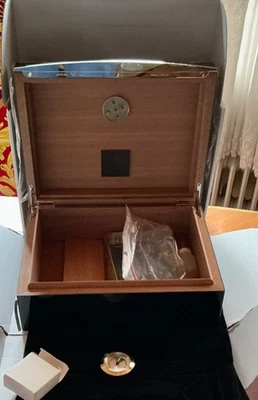 1-B WARE: S.T. DUPONT Atelier Humidor (Ecke durch Transport beschädigt) - Bild 1 von 4