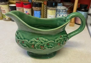 American Atelier large gravy pitcher Holly Berry pattern crazed, no flaws-DW saf - Picture 1 of 7