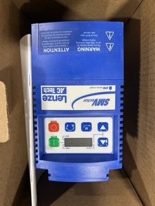Lenze AC Tech Type ESV112N02TXBXX1B43 - 1.5HP Invertor - Brand New - Picture 1 of 3