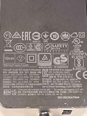 Genuine Microsoft 1625 Surface Pro 3 4 Charger AC Adapter (8) - Image 1 of 3