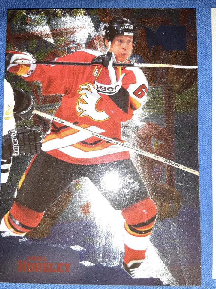 1996 fleer metal #19 phil housley - Image 1 of 1
