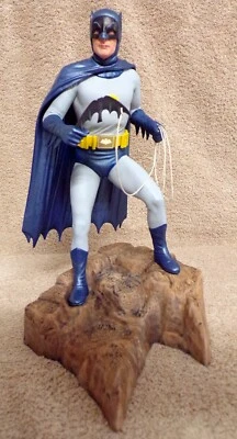 ADAM WEST BATMAN 8 1/2" Moebius Model w PROFESSIONAL BUILD & PAINT  - Image 1 of 4