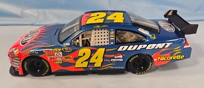 Nascar Jeff Gordon #24 Dupont Chevy Impala 1/24 Diecast Foto 1 de 3