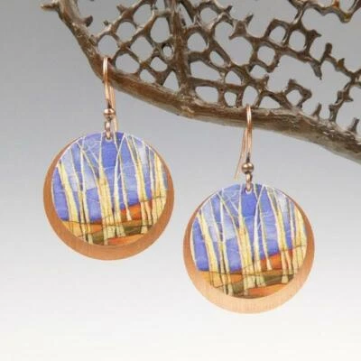 Pendientes de disco de cobre en capas de cielo azul abedul blanco naturaleza DC Designs únicos Foto 1 de 4