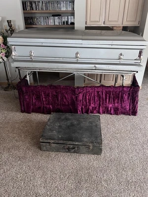 Похоронная бархатная шкатулка передняя юбка гроб стойка складной драпированный чехол ужасы 1900-е - Изображение 1 из 4