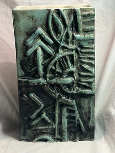 Vintage Mid Century Tremaen Studio Pottery Vase - Picture 1 of 13