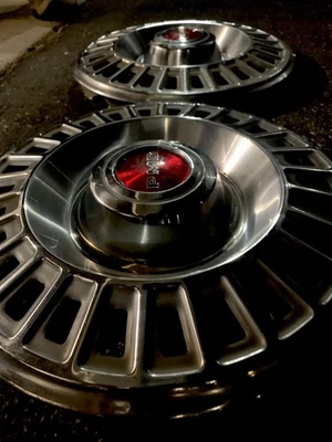 Par de tapacubos vintage años 60 Pontiac PMD Tempest Lemans Firebird 14" Foto 1 de 4