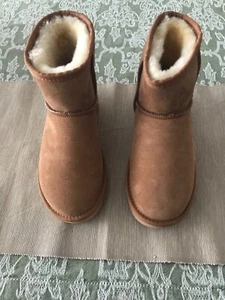 RIP CURL STIVALETTI DONNA N. 38 italiano COLORE BEIGE in Australian sheepskin - Picture 1 of 12