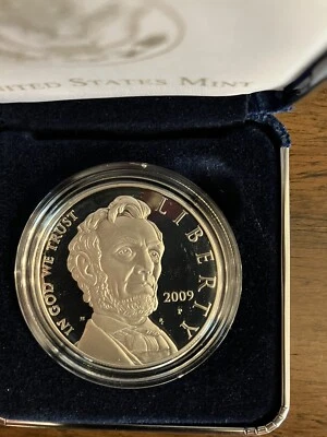 2009 Abraham Lincoln Commemorative Proof Silver Dollar w/Box & COA - Image 1 of 4