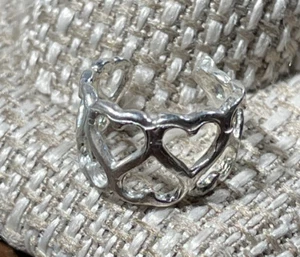 Ear Cuff Earring 925 Sterling Silver Laser Cut Hearts Heart Love - Picture 1 of 3