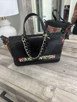 Bolso Cartera Torrid Betsey Johnson/Hombro Cuerda Escocesa Floral 11.5" x 7" x 3.25" Foto 1 de 4
