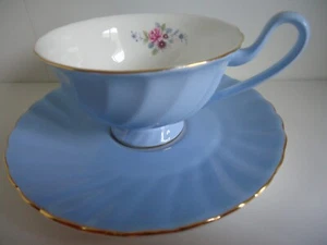 T2 Cup and Saucer set 'Duck Egg Blue', small floral - Like New ! - Picture 1 of 9
