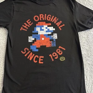 Super Mario Nintendo Shirt Mens Medium Black Videogame Retro Nerd - Picture 1 of 7