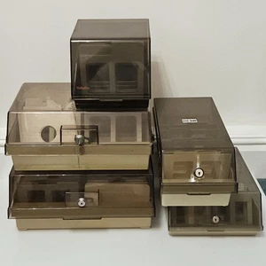 Vintage 5,25" + 3,5" Disketten Aufbewahrungsbox Box Halter 1980er Computer Requisite - Bild 1 von 11
