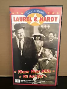 Laurel And Hardy - VHS Video - Them That Hills, Tit For Tat - Classic Comedy B15 - Picture 1 of 3
