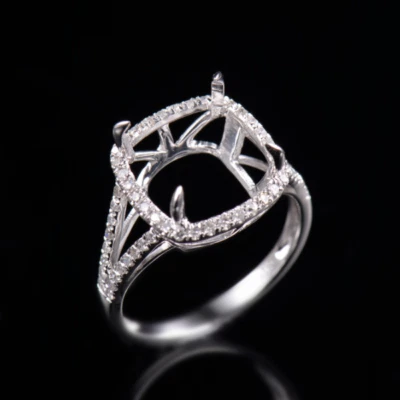 Platinum 950 Cushion 8.5mm Nautral Diamonds Ring Semi Mount Setting - Image 1 of 4
