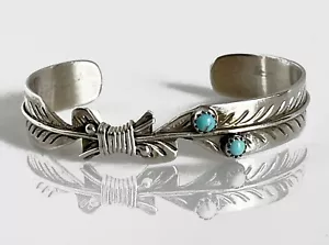 Vintage Signed Navajo Sterling Silver Turquoise Feather Cuff Size Medium - Picture 1 of 6