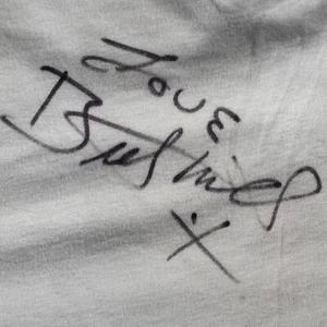 Bret Michaels Autographed Graphic Tee XL Bella Missy Sword Heart Wings Rock - Picture 1 of 9