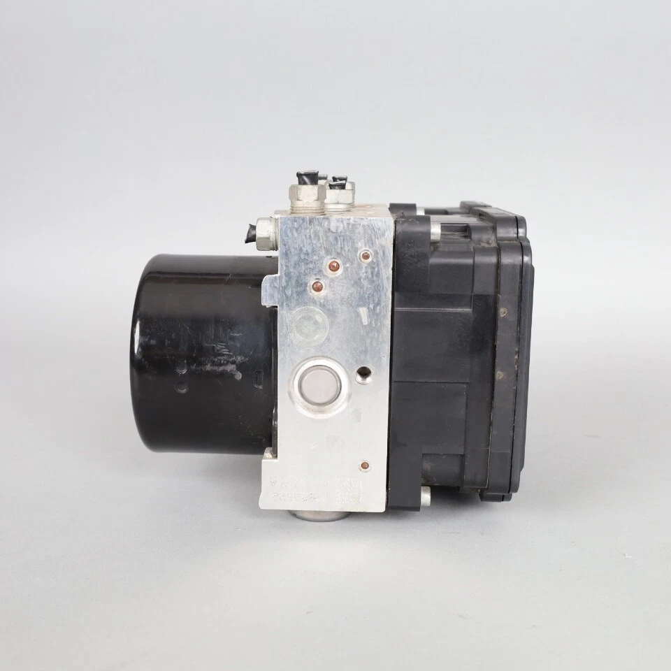 BMW 128i 135i 328i 335i 2008 ABS bomba de freno antibloqueo DSC OEM usada Foto 1 de 4