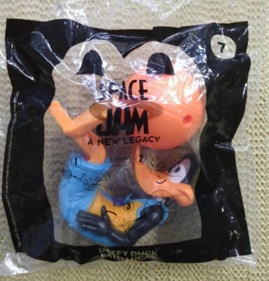 Игрушка Daffy Duck Space Jam A New Legacy Mc Donald's #7 новая нераспакованная 2021 Австралия - Изображение 1 из 4