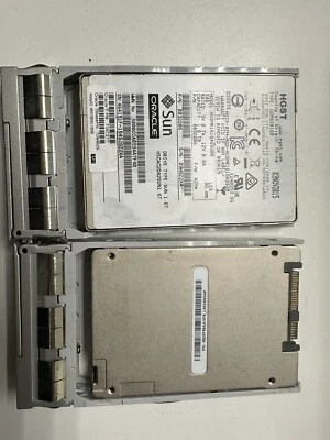 Sun Oracle SSD HUSMR1616ASS200 1.60TB Part number : 7097377 HGST - Image 1 of 3