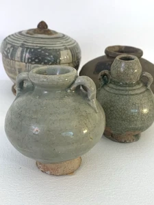 Antikes asiatisches chinesisches oder thailändisches Sawankhalok - Nachlassfund altes Seladonglas - Bild 1 von 14