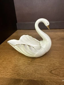 Lenox Swan Trinket Dish Porcelain Ivory Small Wedding Decor Vintage 4.75” - Picture 1 of 7