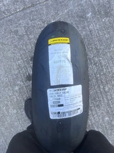 Dunlop Kr108 Val31 200/70/17 Race Track Slick Tyre - Picture 1 of 3