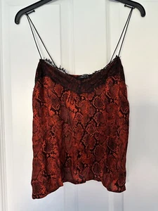 Top corto Bershka rojo y negro con estampado de serpiente talla pequeña nuevo - Imagen 1 de 2