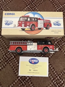 Corgi 1:43 Scale Diecast American La France Chicago Fire Department Truck 97322 - Picture 1 of 4