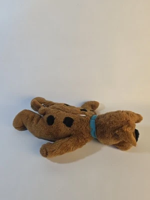 Vintage Scooby Doo Warner Bros Studio Store Plush Battery Shaking Talking 1998 - Image 1 of 4