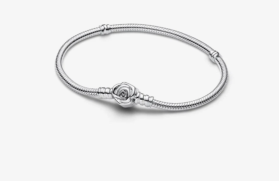 Pandora 593211C00-23 Bracciale Moments con Chiusura a Rosa Argento taglia 23 - Immagine 1 di 1