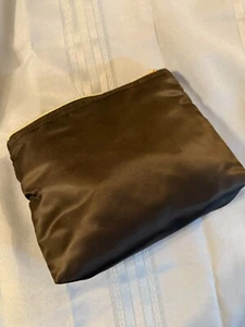 Black Makeup Bag Nylon Zipper Cosmetic Pouch Organizers (101) - Picture 1 of 3
