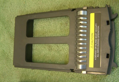 HP / Compaq Proliant Server 3.5" SCSI Server Hard Drive Blank Caddy 349460-005 - Image 1 of 3