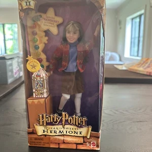 Harry Potter Wizard Sweets Hermione Action Figure Doll 8" 2001 Fast Damaged Box - Picture 1 of 8