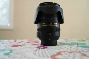 Nikon Zoom Nikkor 18-200 AF-S VR 3.5-5.6G Camera Lens Mint Condition - Picture 1 of 1