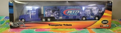 Hot Wheels Racing Transporter Tribute Four Generations Petty 42, 43, 44, 45 2002 Foto 1 de 4